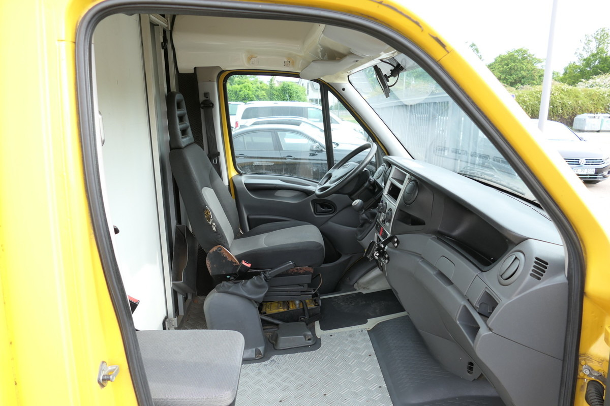 IVECO Daily 35 S11 C30C AUTOMATIK KAMERA MAXI Regale D - Closed box van: picture 5 IVECO Daily 35 S11 C30C AUTOMATIK KAMERA MAXI Regale D - Closed box van: picture 5