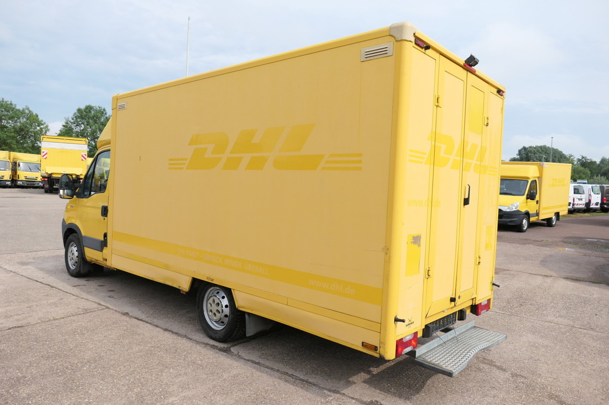 IVECO Daily 35 S11 C30C AUTOMATIK KAMERA MAXI Regale D - Closed box van: picture 4 IVECO Daily 35 S11 C30C AUTOMATIK KAMERA MAXI Regale D - Closed box van: picture 4
