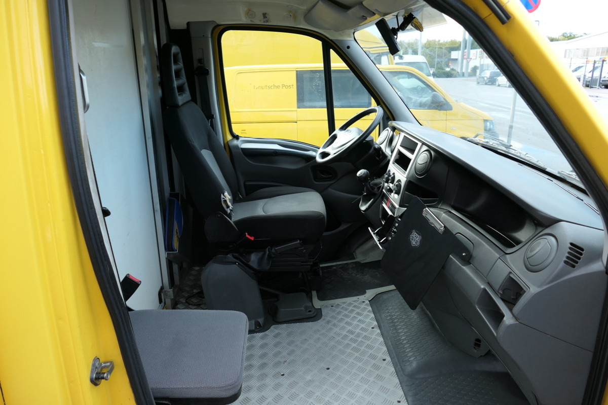 IVECO Daily 35 S11 C30C AUTOMATIK KAMERA MAXI Regale D - Closed box van: picture 5 IVECO Daily 35 S11 C30C AUTOMATIK KAMERA MAXI Regale D - Closed box van: picture 5