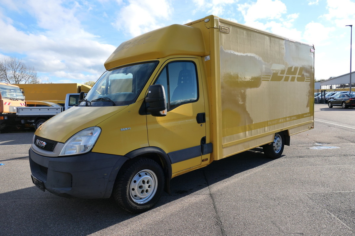 IVECO Daily 35 S11 C30C AUTOMATIK KAMERA MAXI Regale D - Closed box van: picture 1 IVECO Daily 35 S11 C30C AUTOMATIK KAMERA MAXI Regale D - Closed box van: picture 1