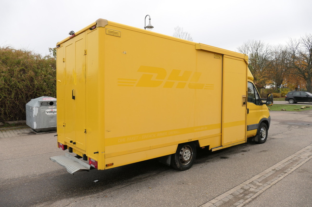 IVECO Daily 35 S11 C30C AUTOMATIK KAMERA MAXI Regale D - Closed box van: picture 4 IVECO Daily 35 S11 C30C AUTOMATIK KAMERA MAXI Regale D - Closed box van: picture 4