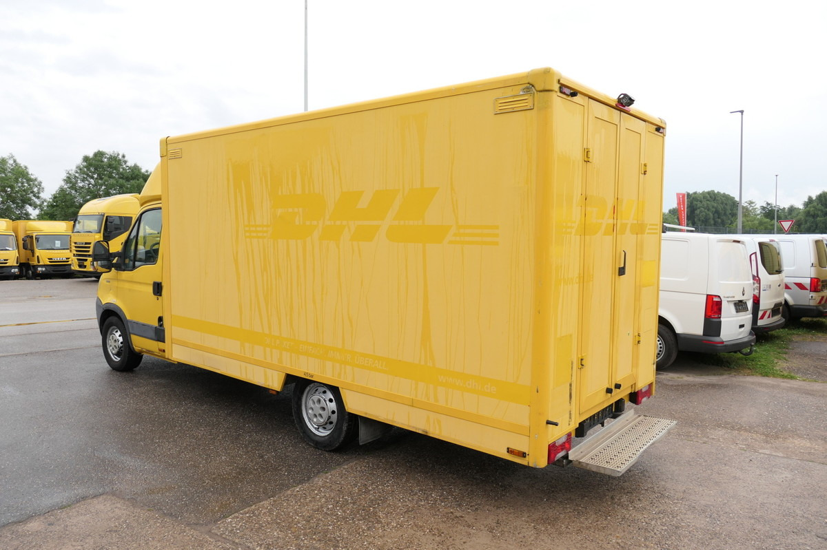 IVECO Daily 35 S11 C30C AUTOMATIK KAMERA MAXI Regale D - Closed box van: picture 5 IVECO Daily 35 S11 C30C AUTOMATIK KAMERA MAXI Regale D - Closed box van: picture 5
