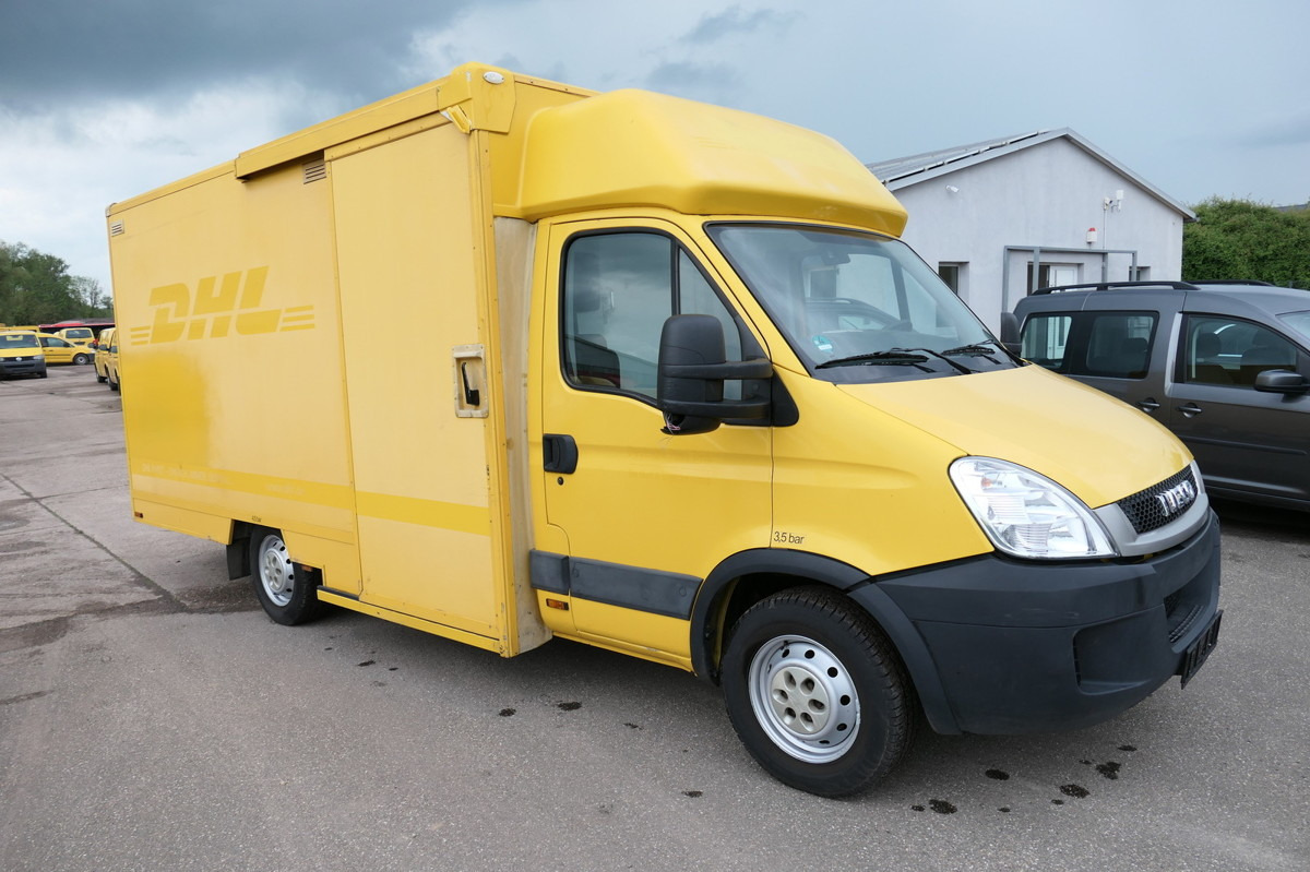 IVECO Daily 35 S11 C30C AUTOMATIK KAMERA MAXI Regale D - Closed box van: picture 3 IVECO Daily 35 S11 C30C AUTOMATIK KAMERA MAXI Regale D - Closed box van: picture 3