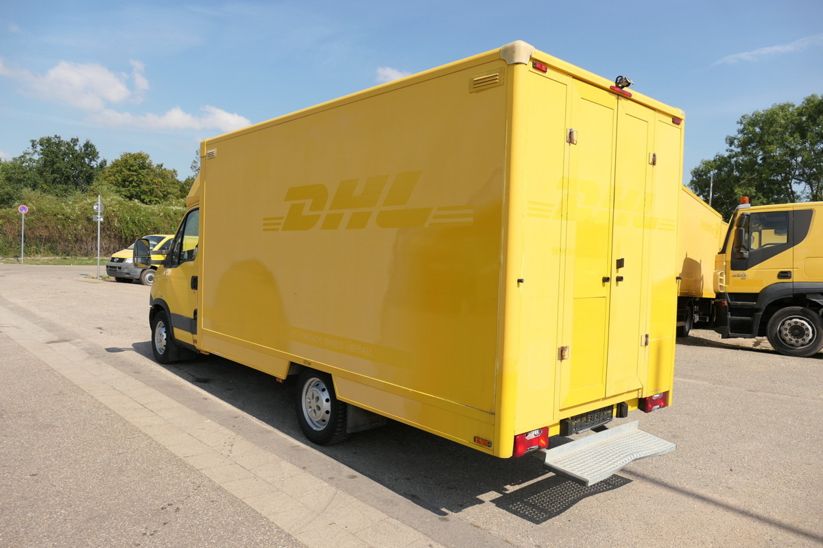 IVECO Daily 35 S11 C30C AUTOMATIK KAMERA MAXI Regale L - Closed box van: picture 4 IVECO Daily 35 S11 C30C AUTOMATIK KAMERA MAXI Regale L - Closed box van: picture 4