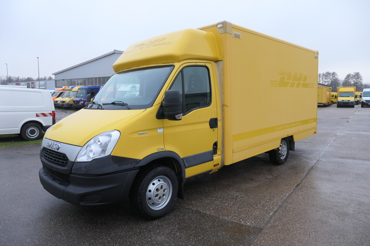 IVECO Daily 35 S11 C30C AUTOMATIK KAMERA Regale LUFT D - Closed box van: picture 1 IVECO Daily 35 S11 C30C AUTOMATIK KAMERA Regale LUFT D - Closed box van: picture 1
