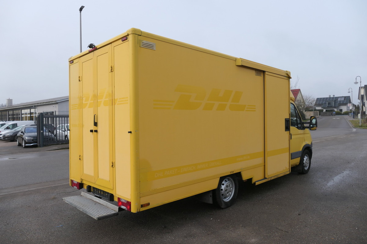 IVECO Daily 35 S11 C30C AUTOMATIK KAMERA Regale LUFT D - Closed box van: picture 3 IVECO Daily 35 S11 C30C AUTOMATIK KAMERA Regale LUFT D - Closed box van: picture 3