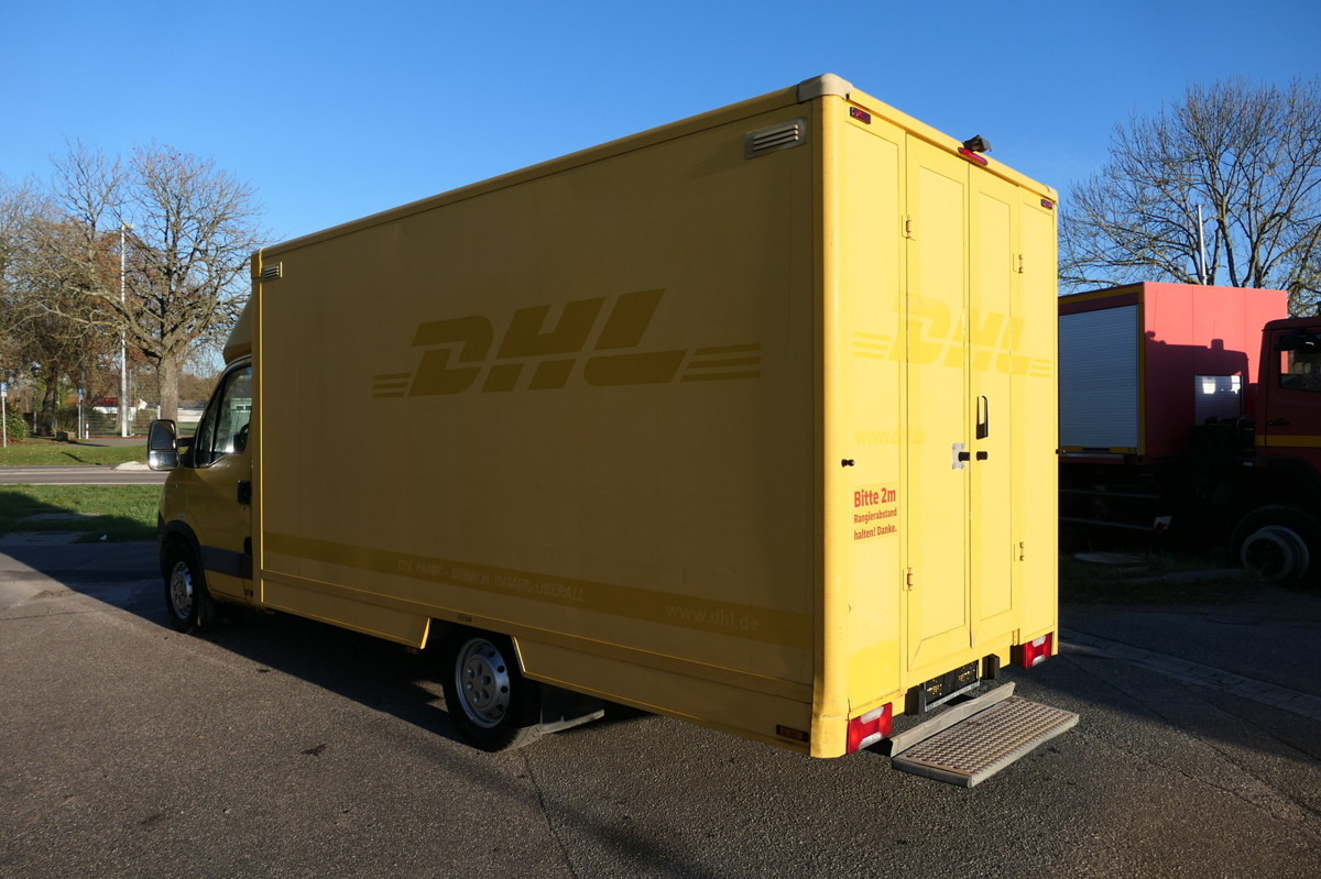 IVECO Daily 35 S11 C30C AUTOMATIK KAMERA Regale LUFT D - Closed box van: picture 3 IVECO Daily 35 S11 C30C AUTOMATIK KAMERA Regale LUFT D - Closed box van: picture 3