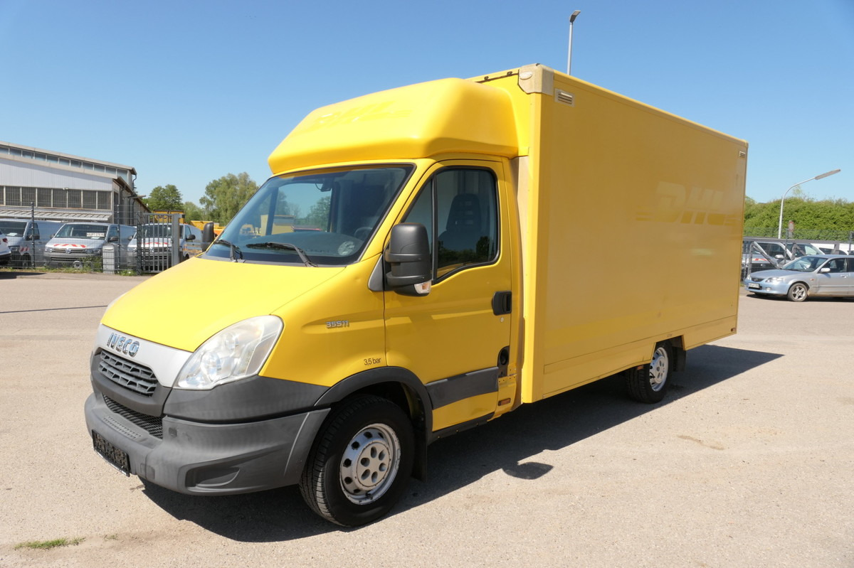 IVECO Daily 35 S11 C30C AUTOMATIK KAMERA Regale LUFT D - Closed box van: picture 1 IVECO Daily 35 S11 C30C AUTOMATIK KAMERA Regale LUFT D - Closed box van: picture 1