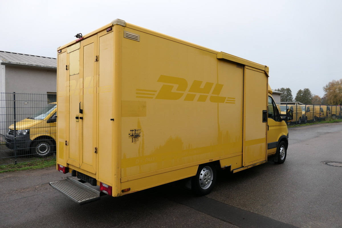 IVECO Daily 35 S11 C30C AUTOMATIK KAMERA Regale LUFT D - Closed box van: picture 3 IVECO Daily 35 S11 C30C AUTOMATIK KAMERA Regale LUFT D - Closed box van: picture 3