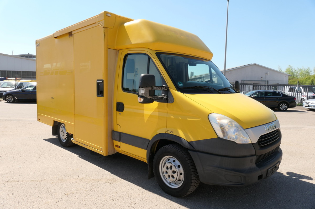 IVECO Daily 35 S11 KURZ C30C AUTOMATIK KAMERA Regale L - Closed box van: picture 2 IVECO Daily 35 S11 KURZ C30C AUTOMATIK KAMERA Regale L - Closed box van: picture 2