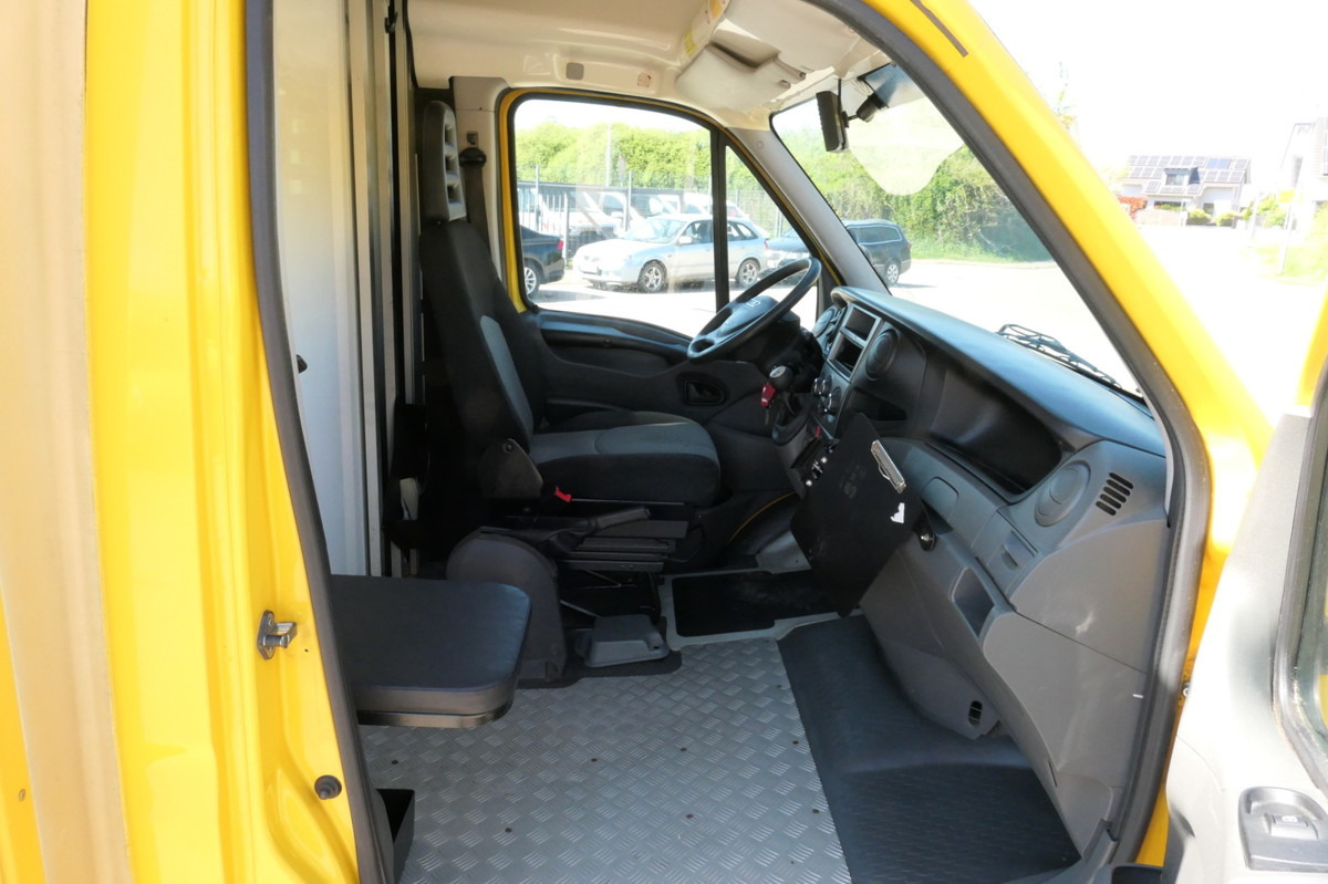 IVECO Daily 35 S11 KURZ C30C AUTOMATIK KAMERA Regale L - Closed box van: picture 5 IVECO Daily 35 S11 KURZ C30C AUTOMATIK KAMERA Regale L - Closed box van: picture 5