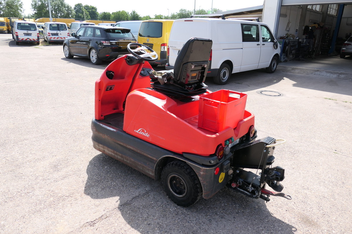 LINDE P 60 Z Schlepper Batterie 38/2019 - Tow tractor: picture 4 LINDE P 60 Z Schlepper Batterie 38/2019 - Tow tractor: picture 4