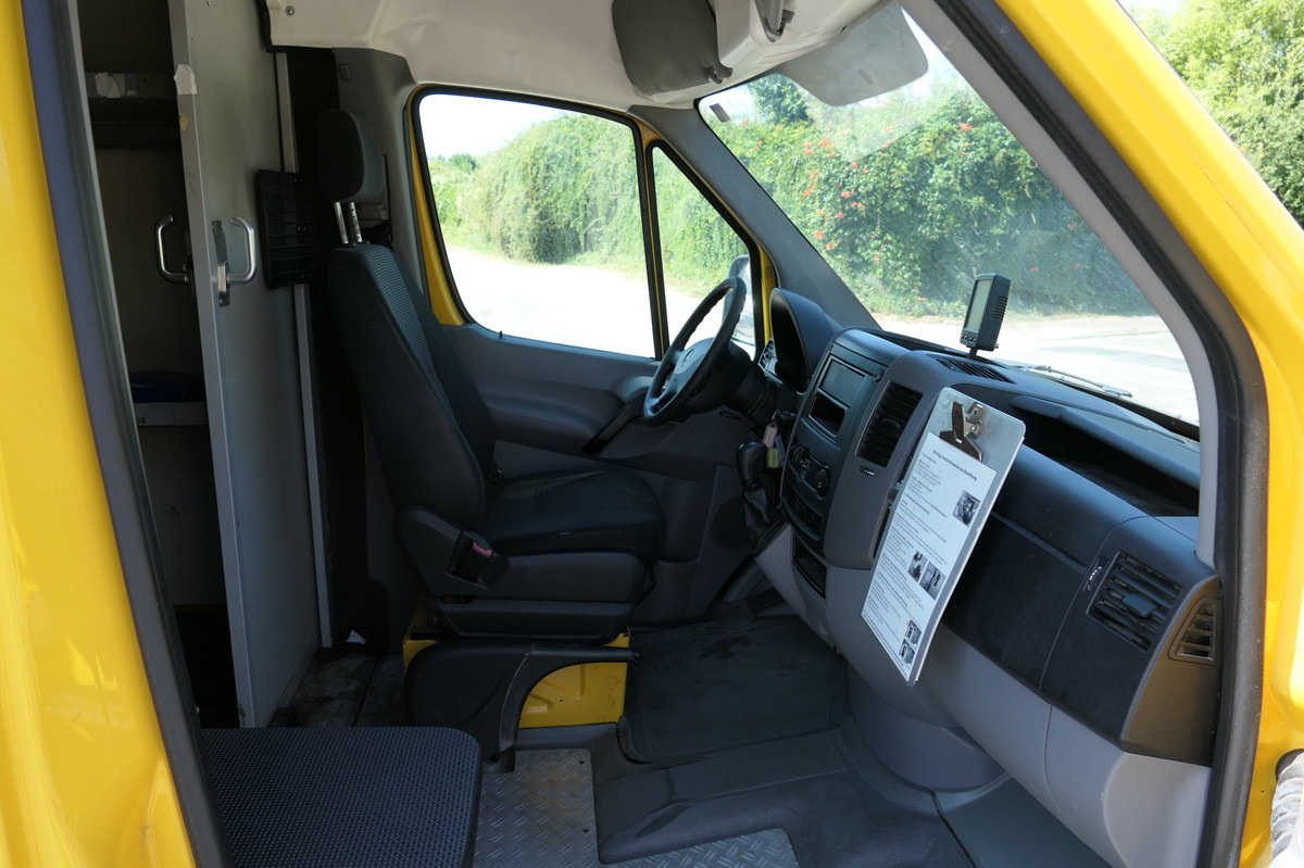 MERCEDES-BENZ SPRINTER 310 CDI MAXI EURO-5 KOFFER REGALE KAMER - Closed box van: picture 5 MERCEDES-BENZ SPRINTER 310 CDI MAXI EURO-5 KOFFER REGALE KAMER - Closed box van: picture 5
