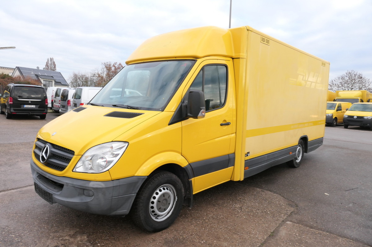 MERCEDES-BENZ SPRINTER 310 CDI MAXI GETRIEBESCHADEN REGALE KAM - Closed box van: picture 2 MERCEDES-BENZ SPRINTER 310 CDI MAXI GETRIEBESCHADEN REGALE KAM - Closed box van: picture 2