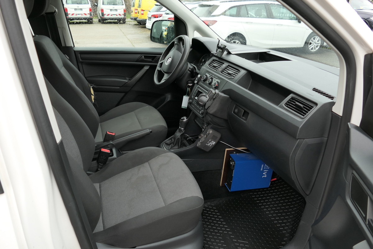 Small van VW Caddy 4Motion 2.0 TDI KLIMA COC WERKSTATT 2-SITZ: picture 8 Small van VW Caddy 4Motion 2.0 TDI KLIMA COC WERKSTATT 2-SITZ: picture 8