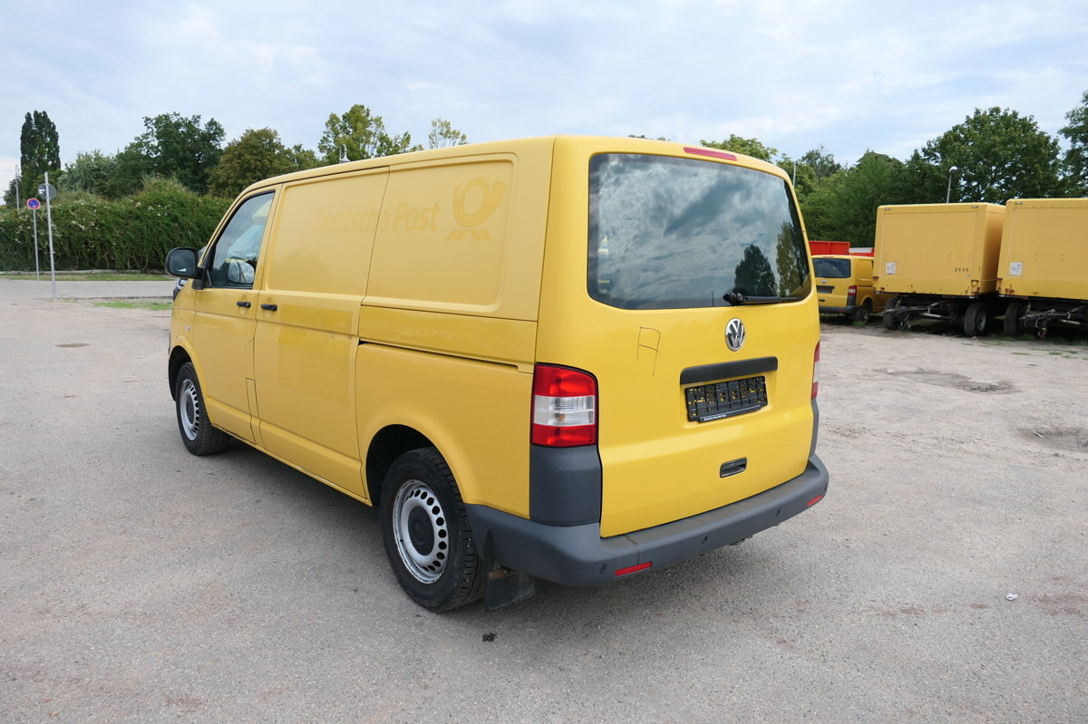 VW T5 Transporter 2.0 TDI EURO-5 2xSCHIEBETÜR PARKT - Small van: picture 4 VW T5 Transporter 2.0 TDI EURO-5 2xSCHIEBETÜR PARKT - Small van: picture 4