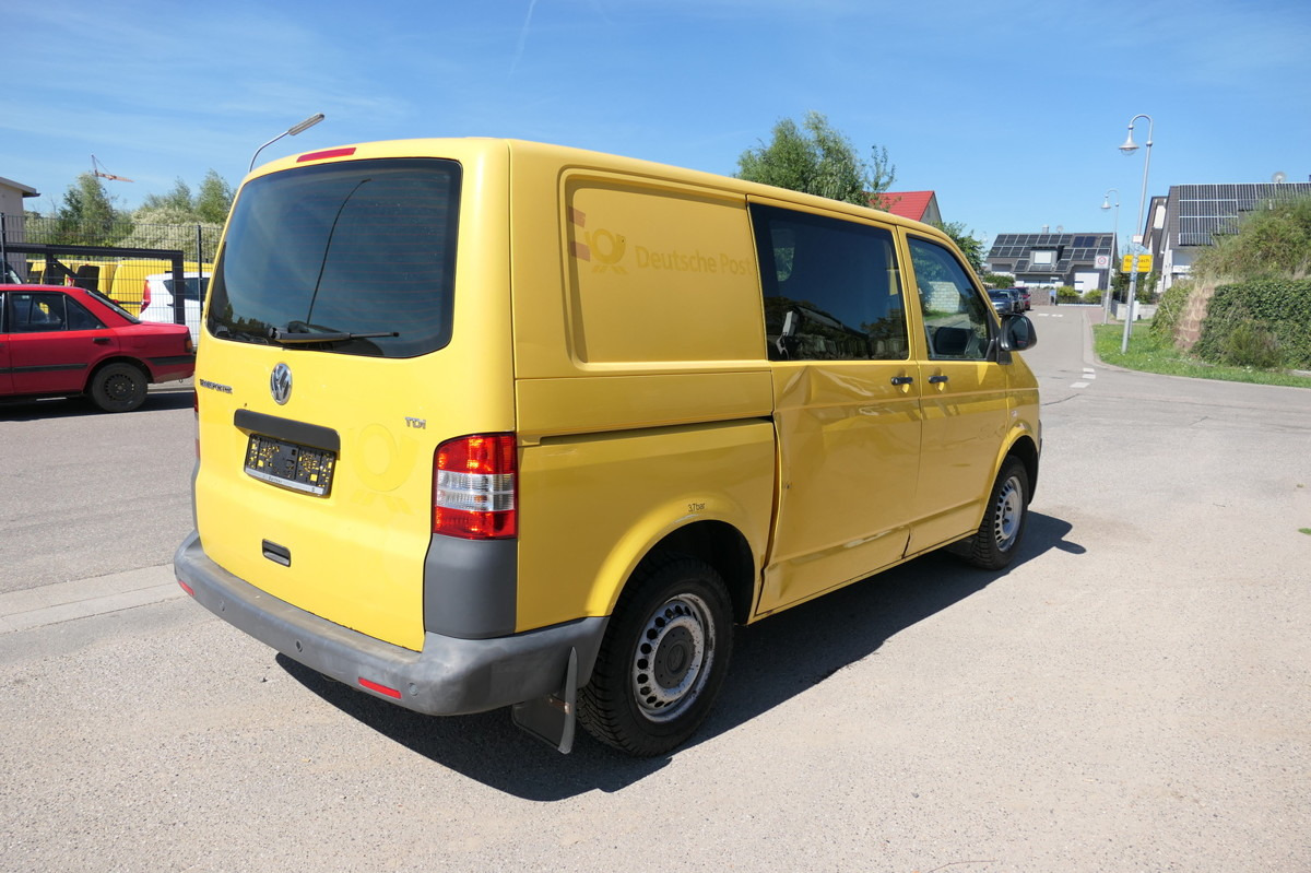 VW T5 Transporter 2.0 TDI EURO-5 2xSCHIEBETÜR PARKT - Small van: picture 4 VW T5 Transporter 2.0 TDI EURO-5 2xSCHIEBETÜR PARKT - Small van: picture 4