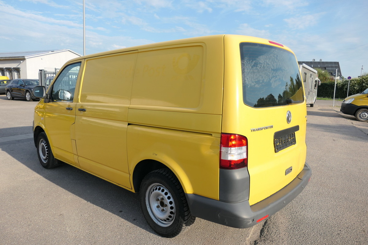 VW T5 Transporter 2.0 TDI PARKTRONIK EURO-5 2xSCHIE - Small van: picture 5 VW T5 Transporter 2.0 TDI PARKTRONIK EURO-5 2xSCHIE - Small van: picture 5