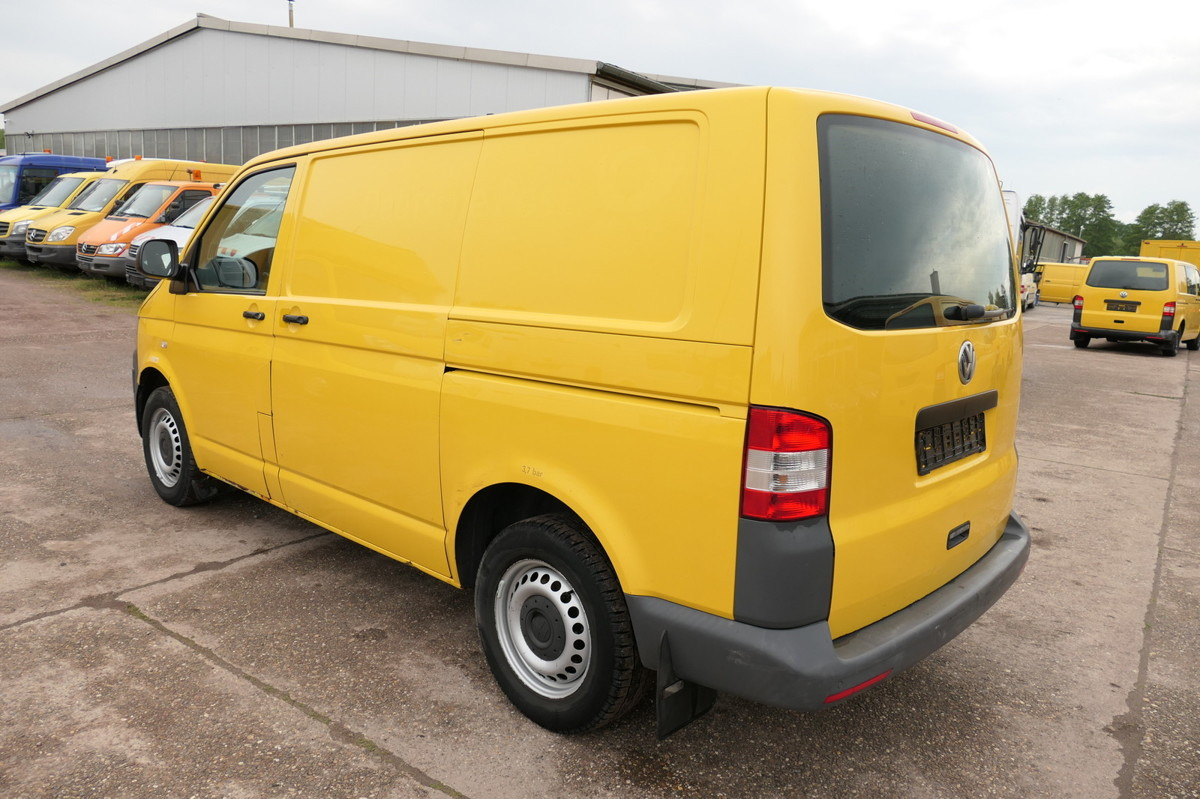 VW T5 Transporter 2.0 TDI PARKTRONIK EURO-5 2xSCHIE - Small van: picture 3 VW T5 Transporter 2.0 TDI PARKTRONIK EURO-5 2xSCHIE - Small van: picture 3