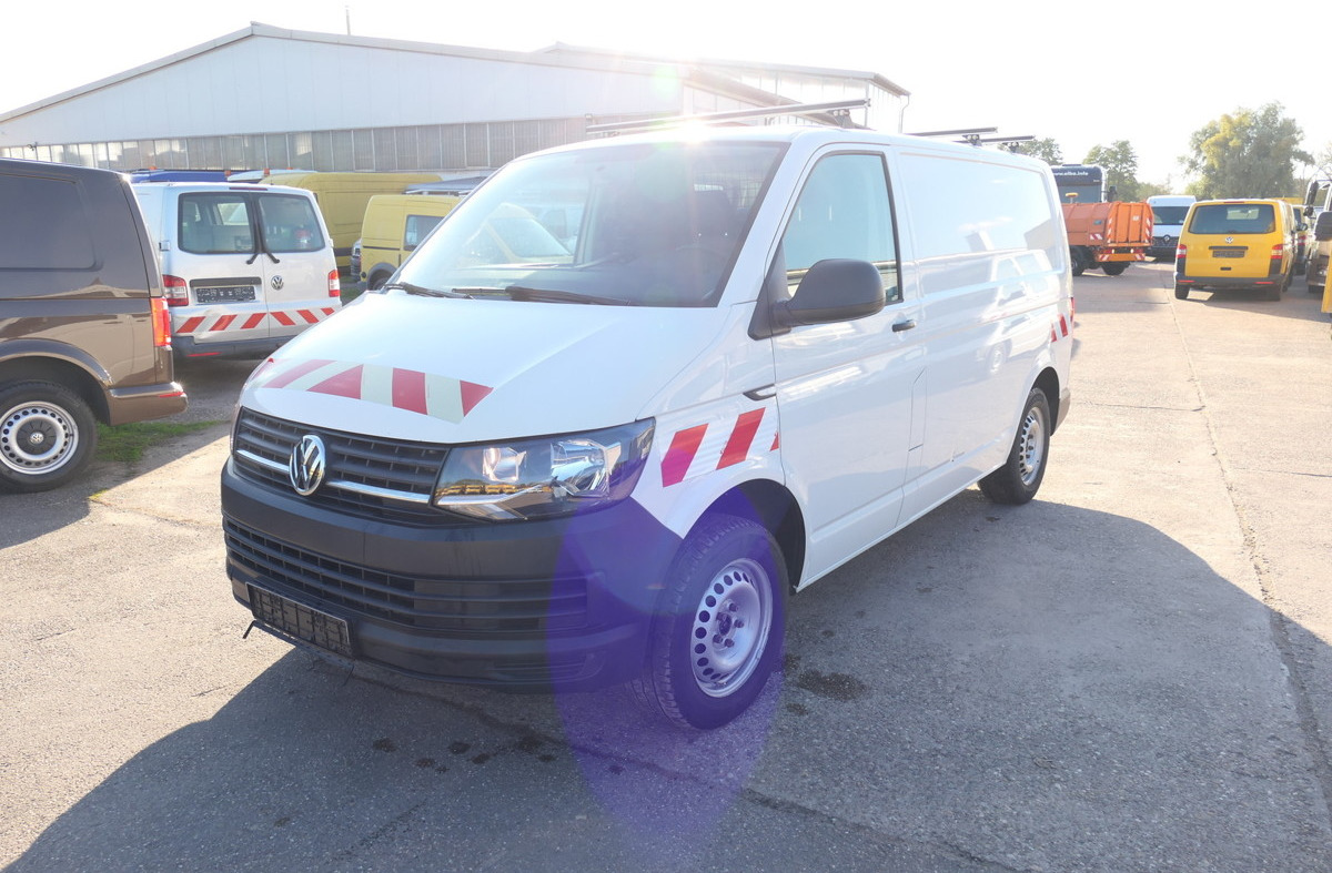 VW T6 Transporter 2.0 TDI 4Motion 3Sitzer KLIMA AHK - Small van: picture 3 VW T6 Transporter 2.0 TDI 4Motion 3Sitzer KLIMA AHK - Small van: picture 3