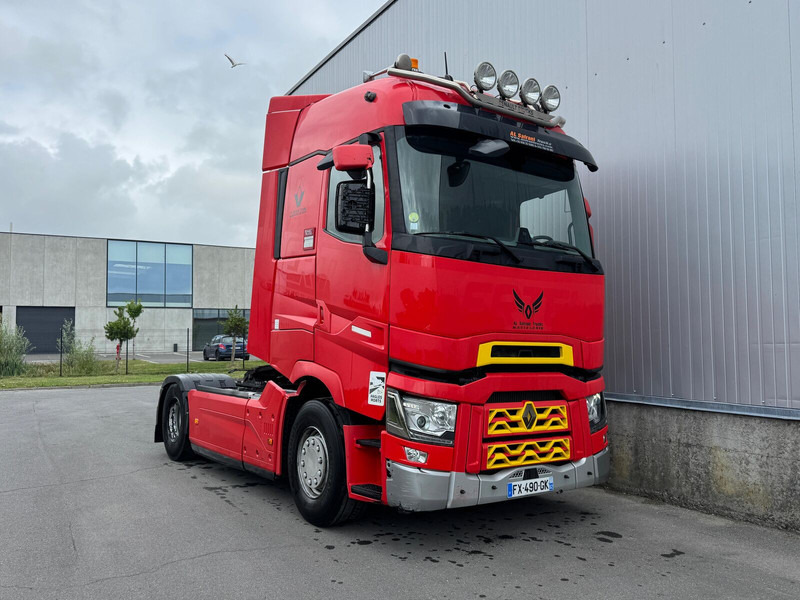 Renault T520 - Tractor unit: picture 3 Renault T520 - Tractor unit: picture 3