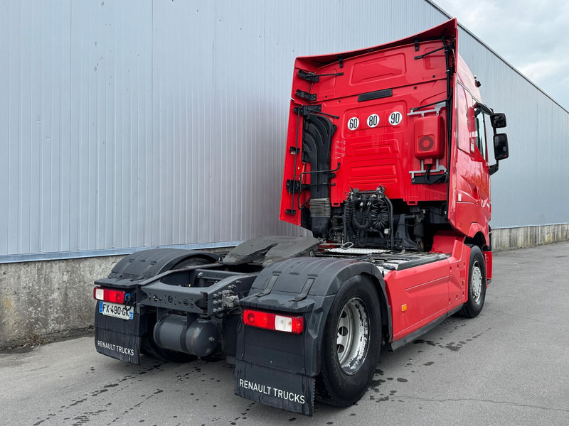 Renault T520 - Tractor unit: picture 3 Renault T520 - Tractor unit: picture 3