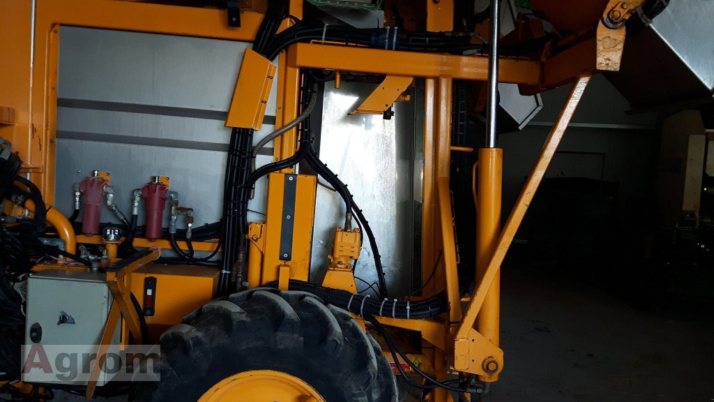 Gregoire G 55 H - Grape harvesting machine: picture 4 Gregoire G 55 H - Grape harvesting machine: picture 4