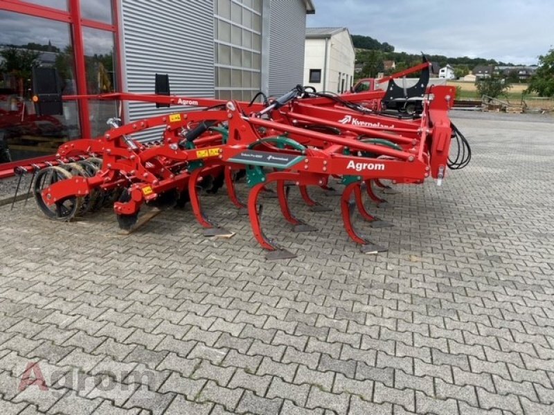 Kverneland Enduro Pro 4000F-Triflex - Cultivator: picture 5 Kverneland Enduro Pro 4000F-Triflex - Cultivator: picture 5