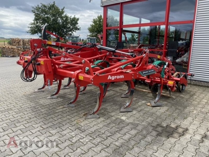 Kverneland Enduro Pro 4000F-Triflex - Cultivator: picture 1 Kverneland Enduro Pro 4000F-Triflex - Cultivator: picture 1