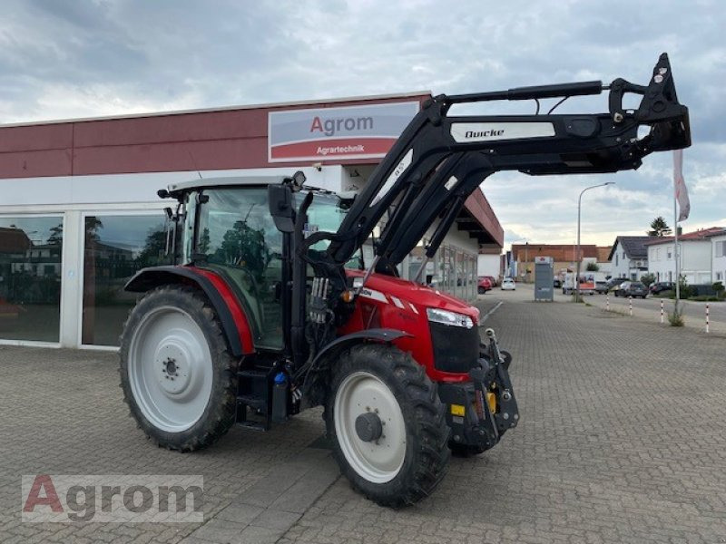 Massey Ferguson 5711 - Farm tractor: picture 1 Massey Ferguson 5711 - Farm tractor: picture 1