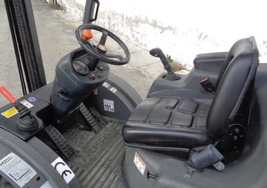 Ausa C 150 HX4 (3000 ore lavoro) - Rough terrain forklift: picture 4 Ausa C 150 HX4 (3000 ore lavoro) - Rough terrain forklift: picture 4