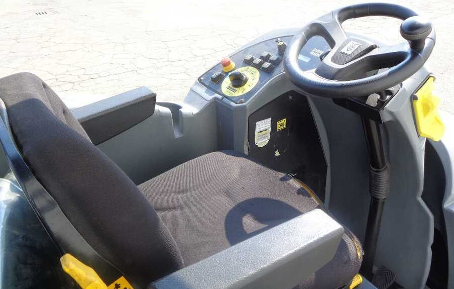 Kärcher B 250 R I + R 120 - Scrubber dryer: picture 4 Kärcher B 250 R I + R 120 - Scrubber dryer: picture 4