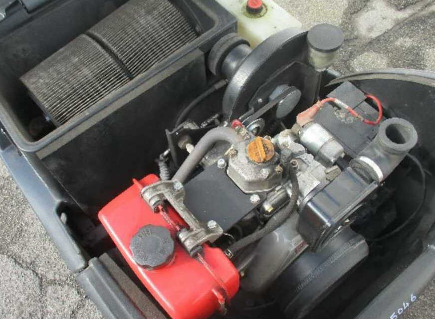 Kärcher KM 100/100 RD - Industrial sweeper: picture 3 Kärcher KM 100/100 RD - Industrial sweeper: picture 3