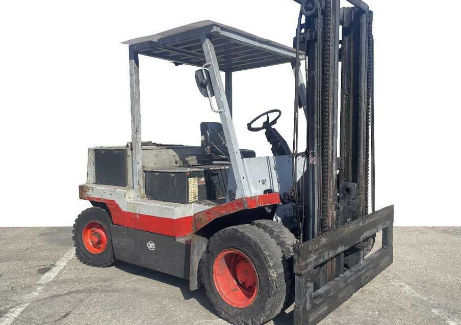 OM E 80 N - Electric forklift: picture 1 OM E 80 N - Electric forklift: picture 1