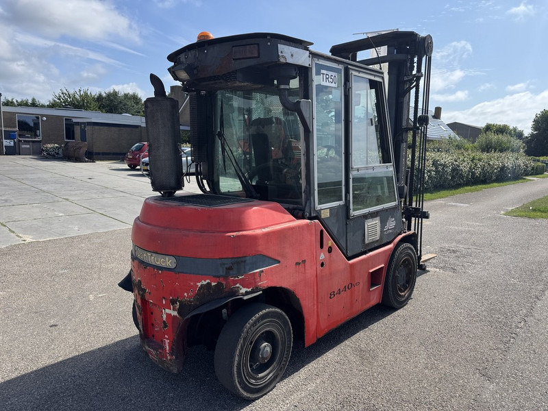 Dantruck Heden 8440 DG - Diesel forklift: picture 4 Dantruck Heden 8440 DG - Diesel forklift: picture 4