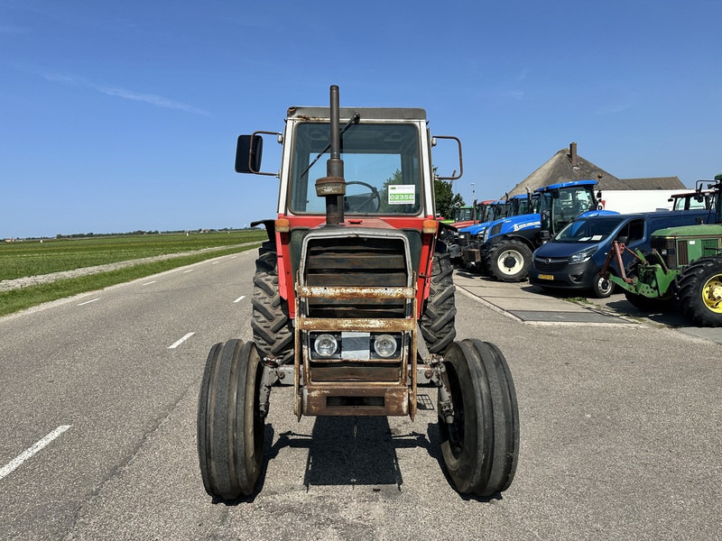 Massey Ferguson 590 - Farm tractor: picture 2 Massey Ferguson 590 - Farm tractor: picture 2
