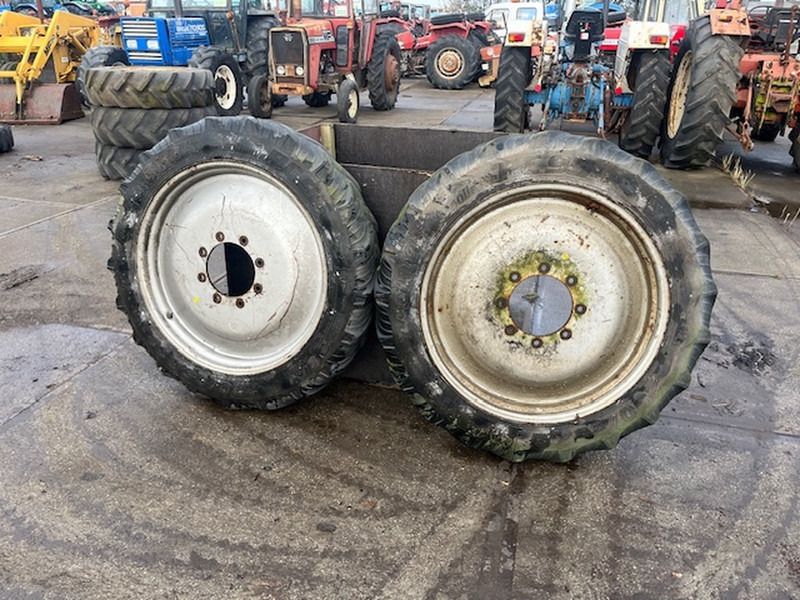 Taurus 230/95 R32 - Tire: picture 1 Taurus 230/95 R32 - Tire: picture 1