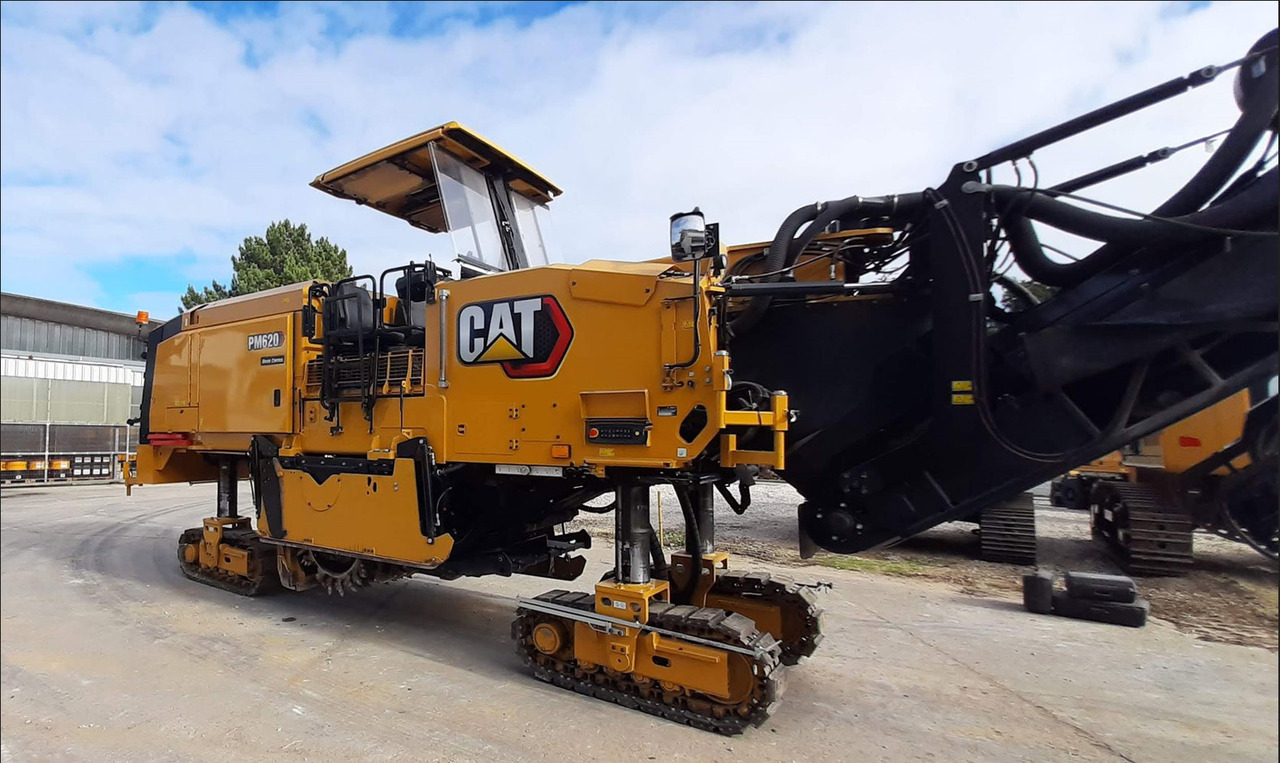 Caterpillar PM620 - Cold planer: picture 1 Caterpillar PM620 - Cold planer: picture 1