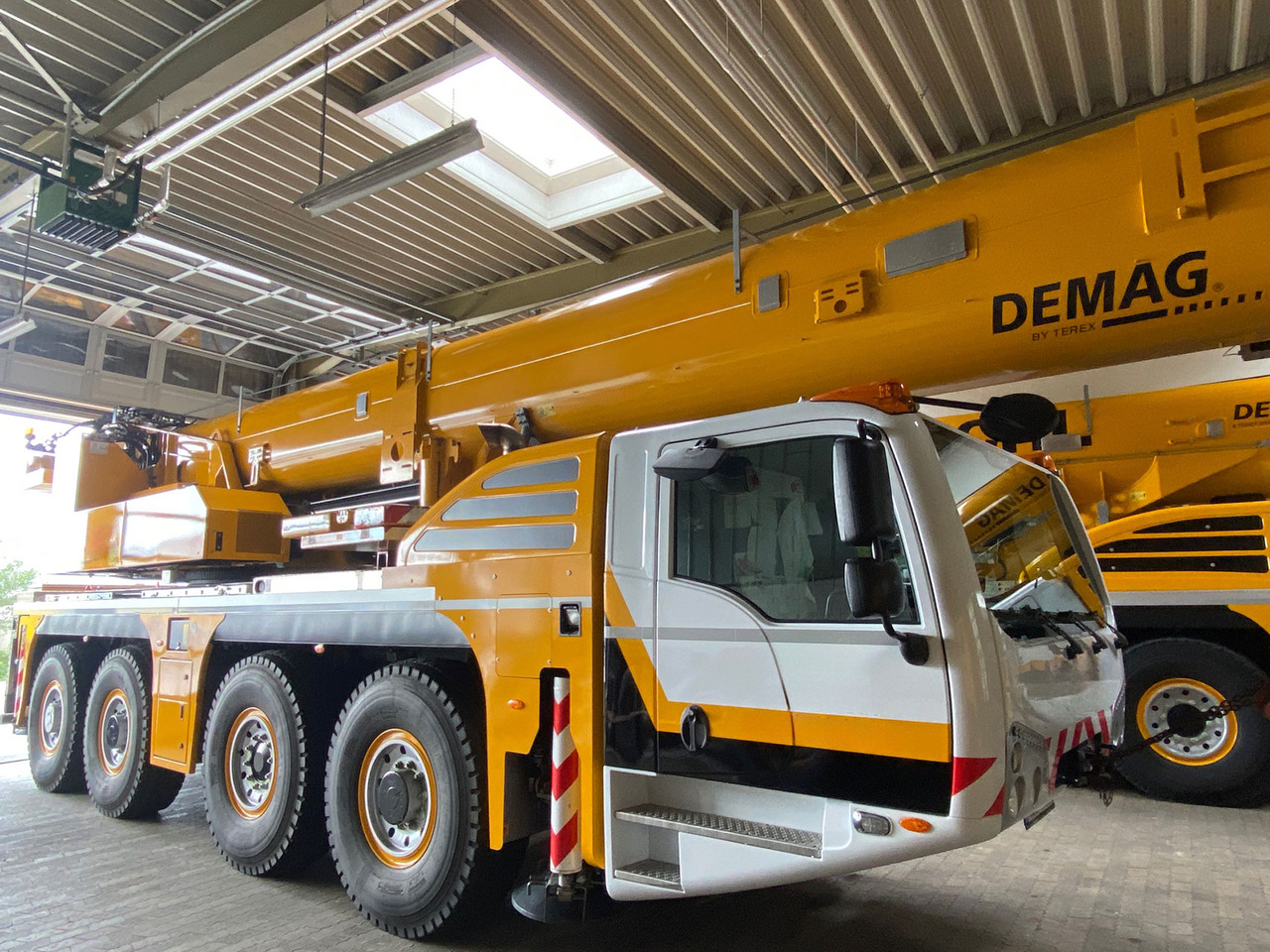 Demag AC 100-4L - Mobile crane: picture 3 Demag AC 100-4L - Mobile crane: picture 3