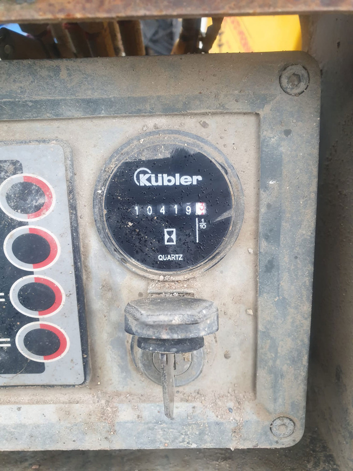 Klemm KR 709-2 - Pile driver: picture 4 Klemm KR 709-2 - Pile driver: picture 4
