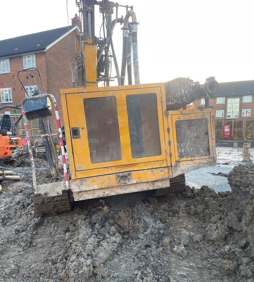 Klemm KR 709-2 - Pile driver: picture 5 Klemm KR 709-2 - Pile driver: picture 5