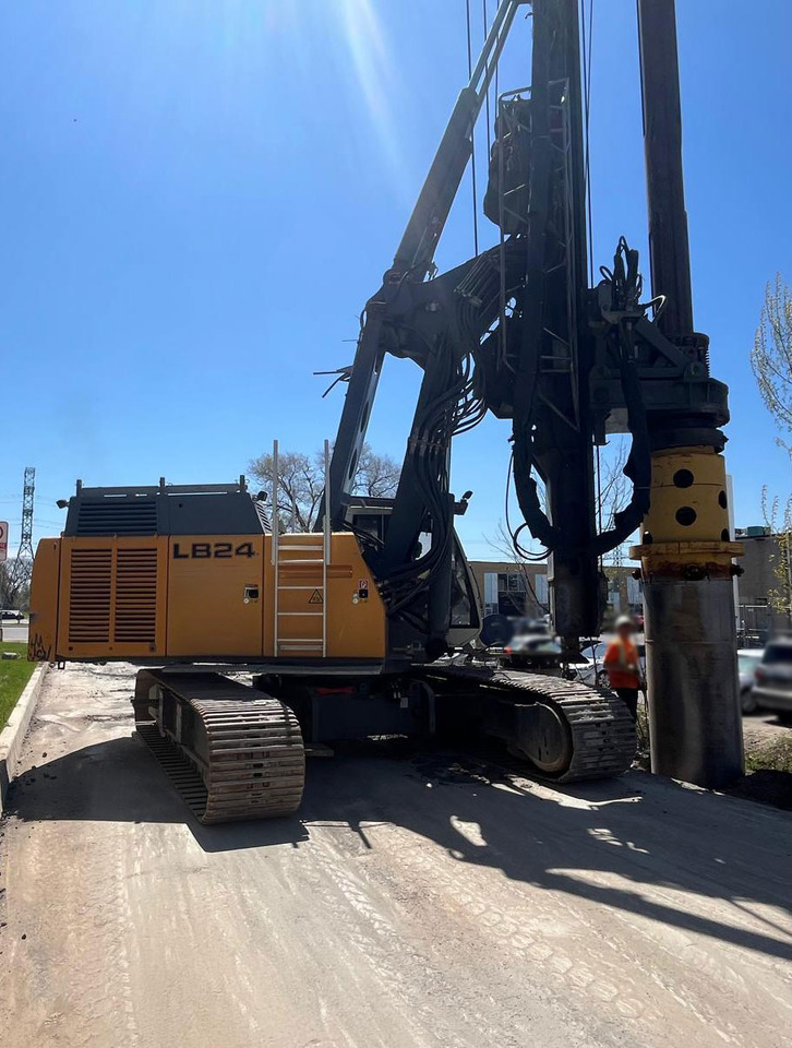 Pile driver Liebherr LB-24: picture 6