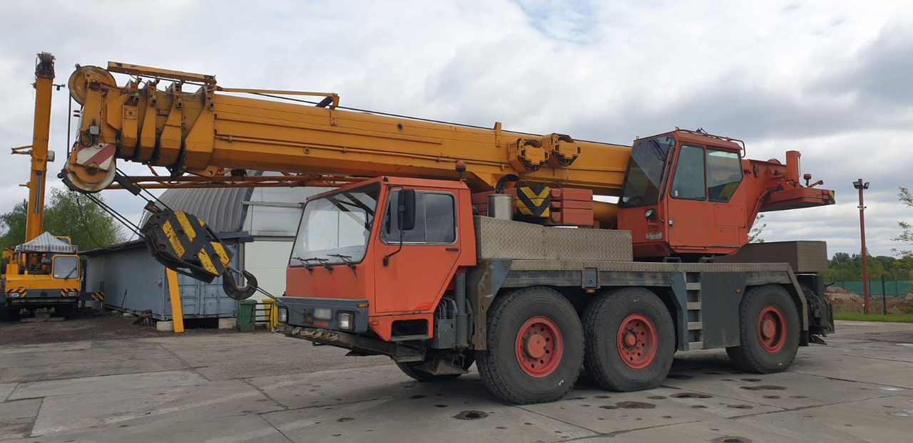 Liebherr LTM 1050-1 - Mobile crane: picture 2 Liebherr LTM 1050-1 - Mobile crane: picture 2