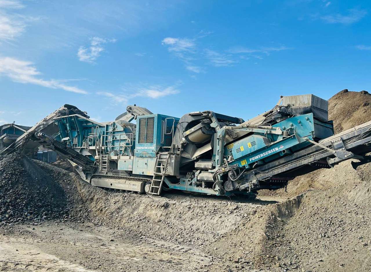 Powerscreen Trakpactor 320SR - Impact crusher: picture 1 Powerscreen Trakpactor 320SR - Impact crusher: picture 1
