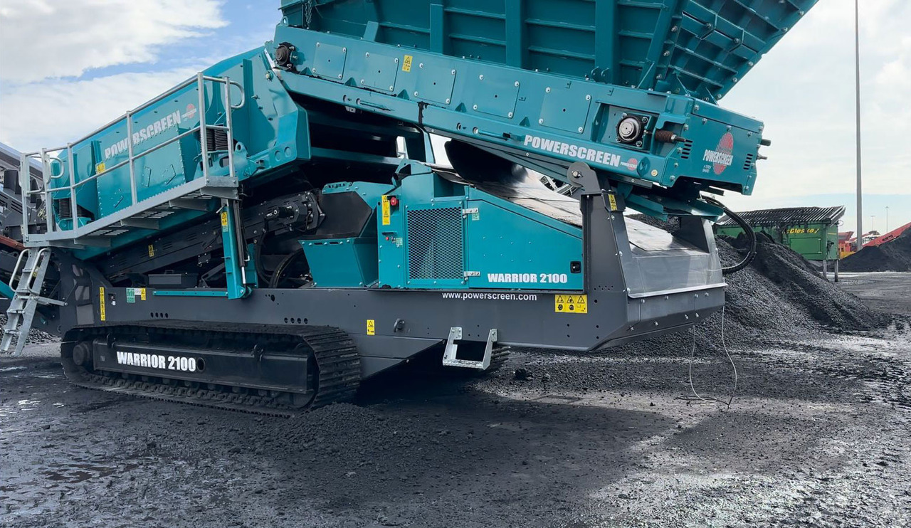 Powerscreen Warrior 2100 Triple Shaft - Screener: picture 5 Powerscreen Warrior 2100 Triple Shaft - Screener: picture 5