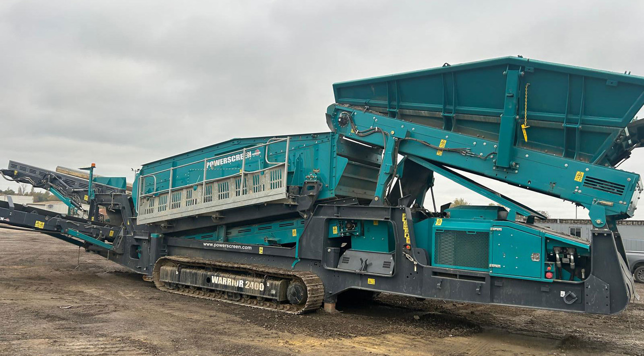 Powerscreen Warrior 2400 - Screener: picture 2 Powerscreen Warrior 2400 - Screener: picture 2