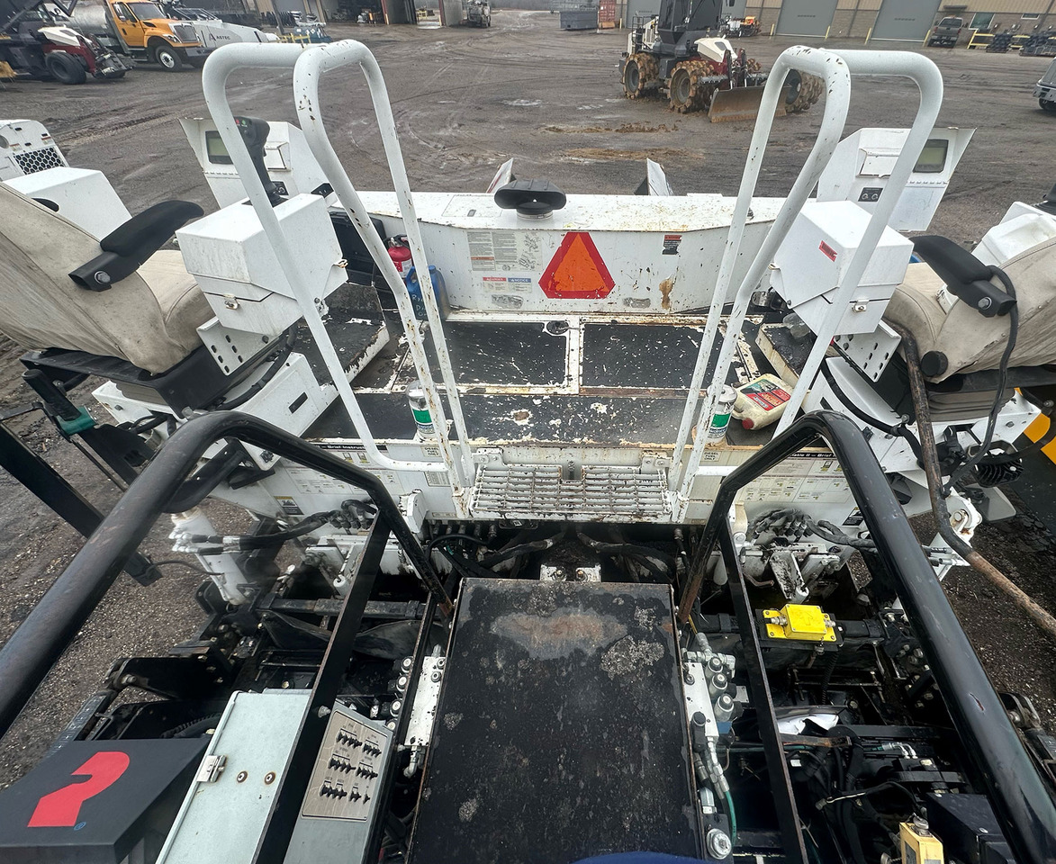Asphalt paver Roadtec RP-195e: picture 6