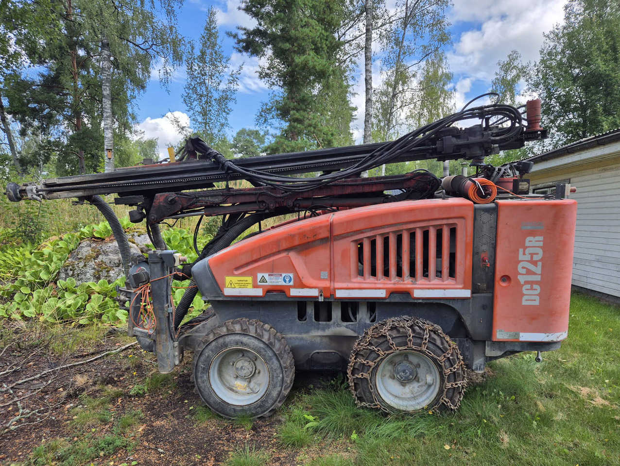 Sandvik Commando DC125R - Drilling rig: picture 1 Sandvik Commando DC125R - Drilling rig: picture 1