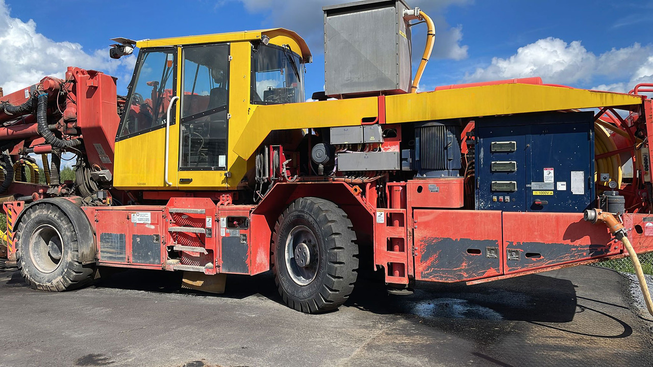 Sandvik DT1130I - Directional boring machine: picture 3 Sandvik DT1130I - Directional boring machine: picture 3