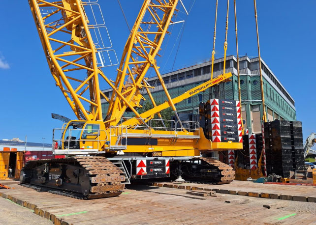 Terex Demag CC 3800-1 - Crawler crane: picture 2 Terex Demag CC 3800-1 - Crawler crane: picture 2